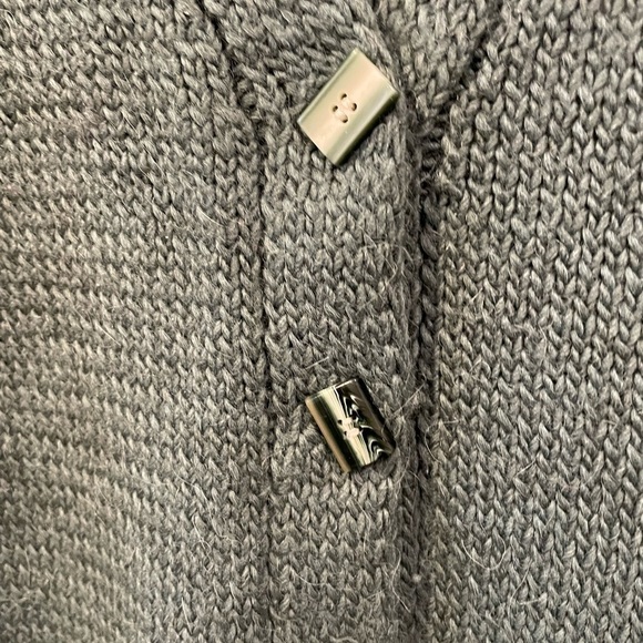 Hand Knit Wool Cardigan Sage Green - Picture 8 of 9